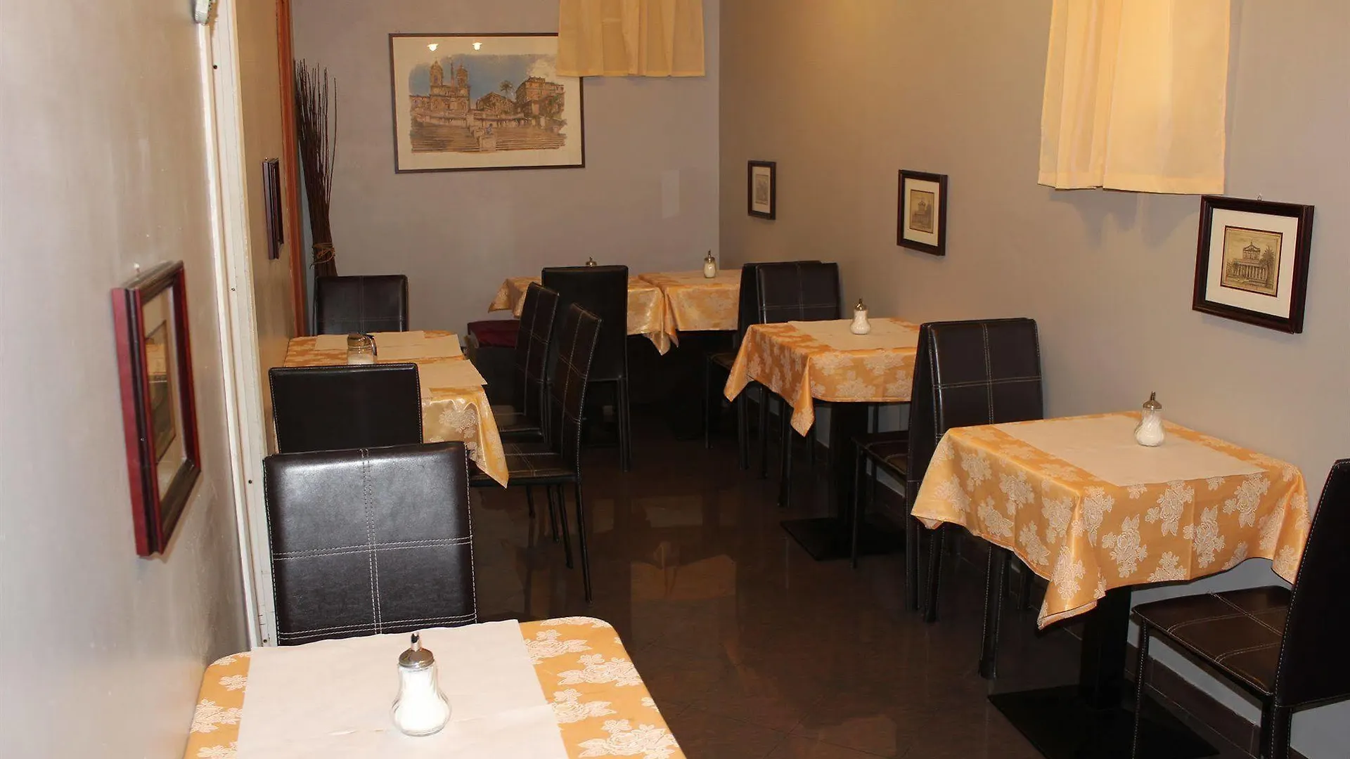 Guest house La Luna Romana