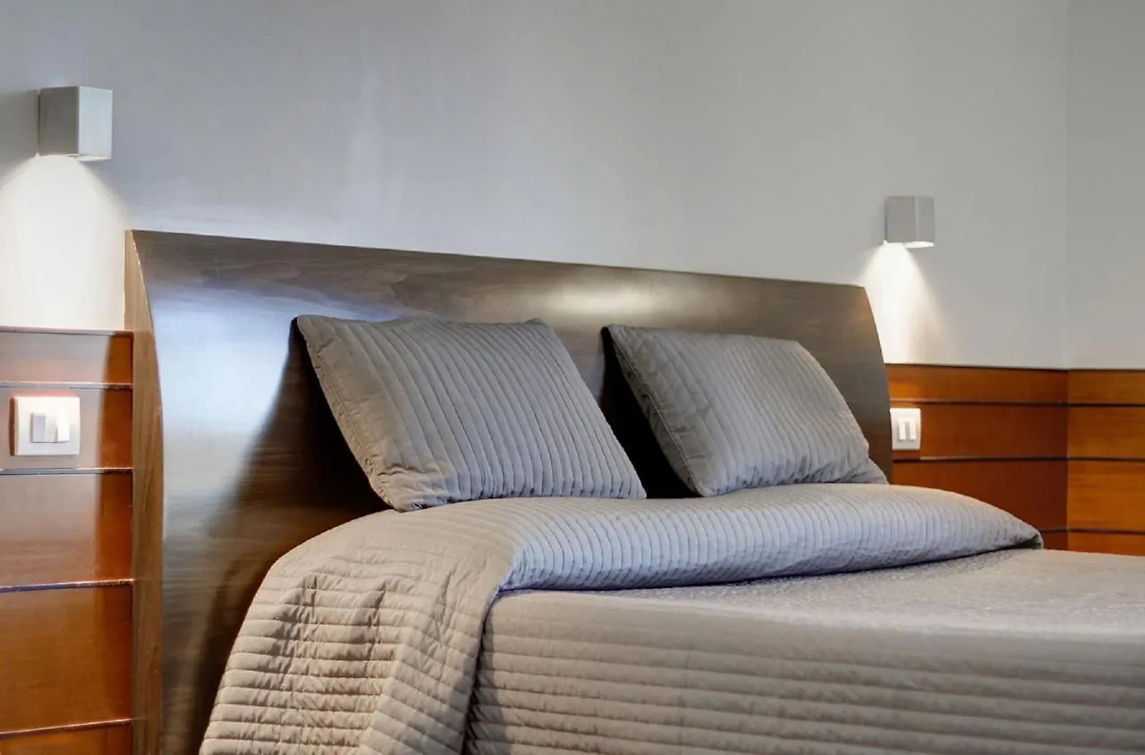 La Luna Romana Guest house